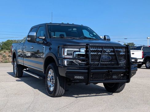Certified 2022 Ford F250 Lariat w/ Lariat Ultimate Package AWD/4WD image 1