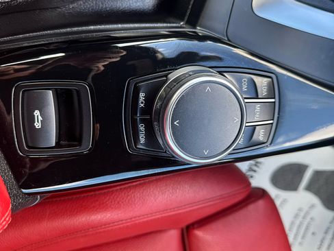 Used 2017 BMW 230i Convertible image 37