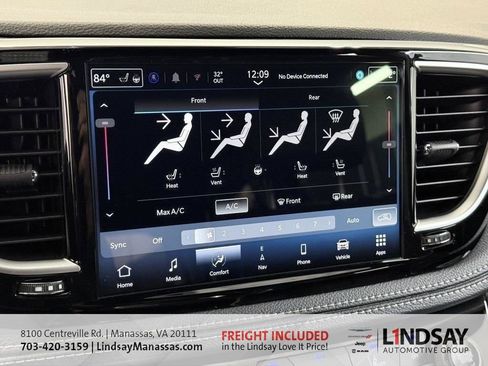 New 2026 Chrysler Pacifica Limited w/ S Appearance Package image 27