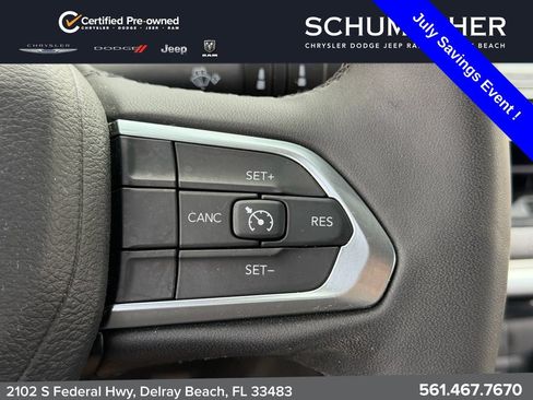 Used 2024 Jeep Compass Latitude AWD/4WD image 25