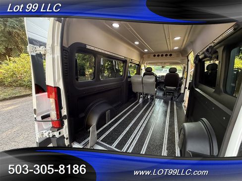 Used 2016 RAM ProMaster 2500 w/ Premium Appearance Group image 33