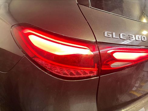 New 2026 Mercedes-Benz GLC 300 4MATIC image 5