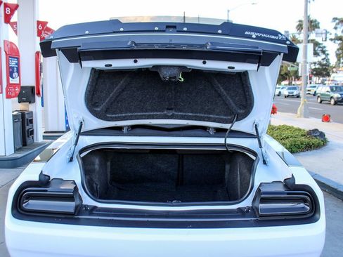Used 2023 Dodge Challenger R/T Scat Pack RWD image 34