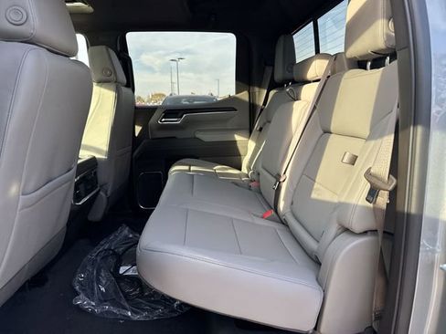New 2026 GMC Sierra 1500 SLT w/ SLT Premium Plus Package AWD/4WD image 23
