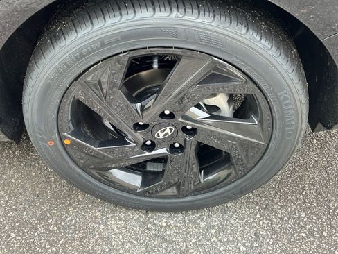 New 2026 Hyundai Elantra Sport image 19