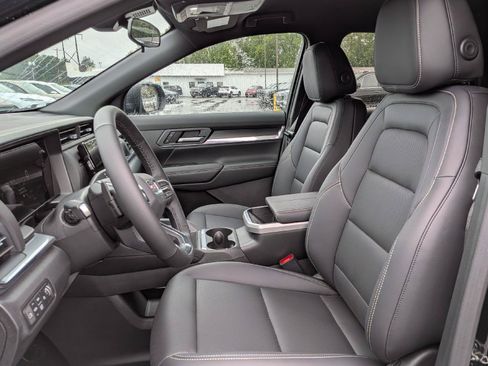New 2027 GMC Terrain Elevation w/ Elevation Premium Package AWD/4WD image 11