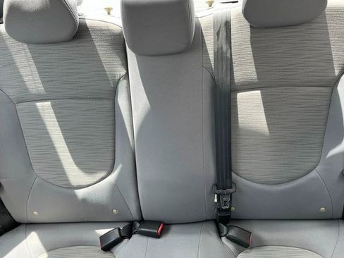 Used 2017 Hyundai Accent SE FWD image 23