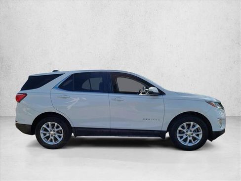 Used 2018 Chevrolet Equinox LT FWD image 4
