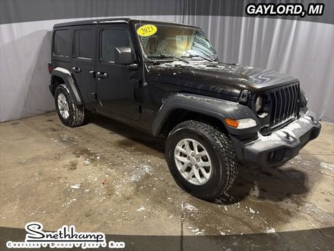 Used 2023 Jeep Wrangler Sport S image 1