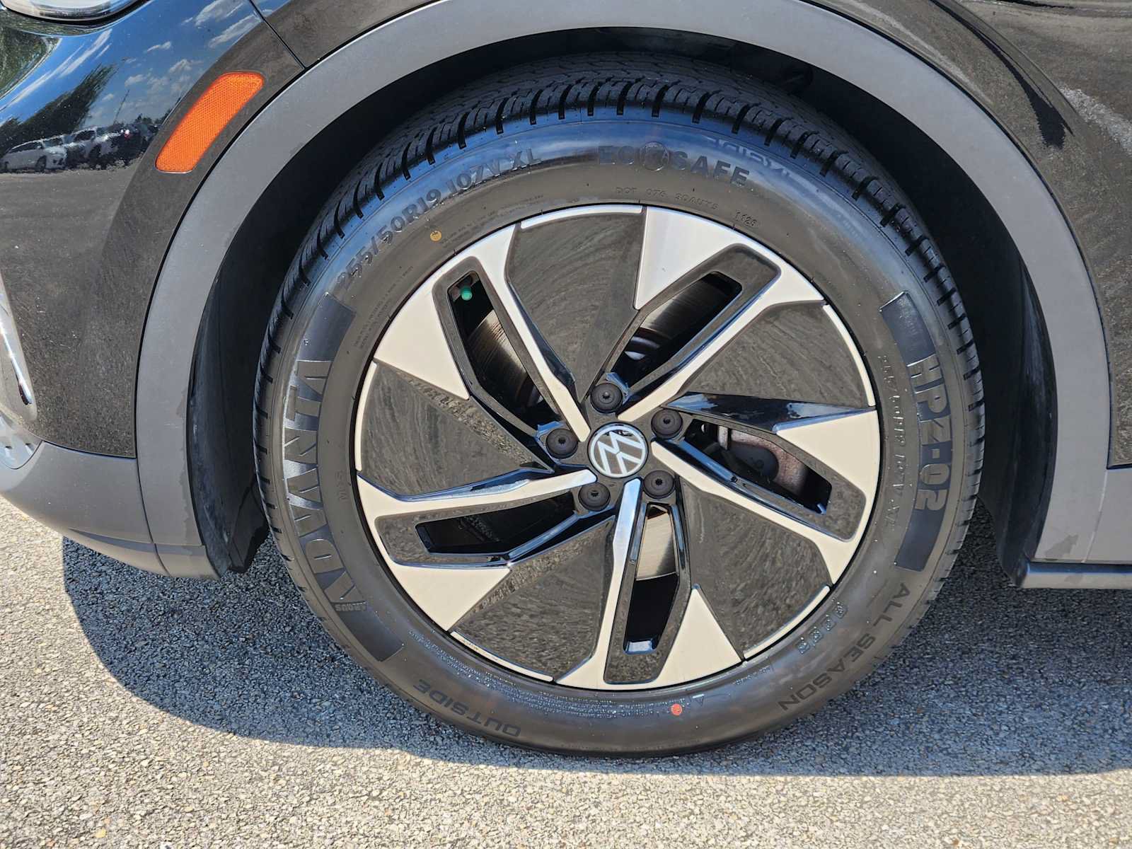 Used 2021 Volkswagen ID.4 Pro S RWD image 9