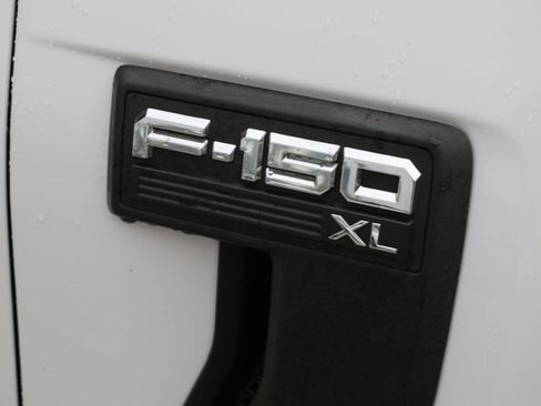 Used 2023 Ford F150 XL RWD image 10
