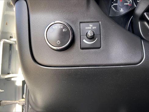 Used 2018 Chevrolet Express 3500 LT w/ LT Preferred Equipment Group RWD image 31