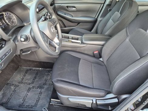Used 2025 Nissan Sentra SV FWD image 23