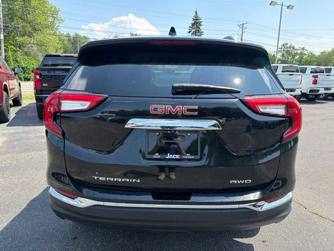 Used 2022 GMC Terrain SLT AWD/4WD image 5