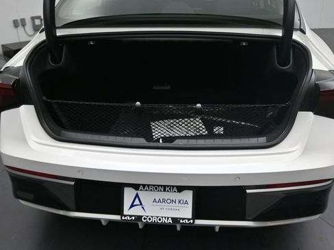 New 2026 Kia K5 LXS FWD image 17