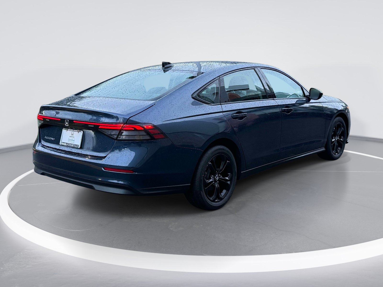 Certified 2025 Honda Accord SE image 2