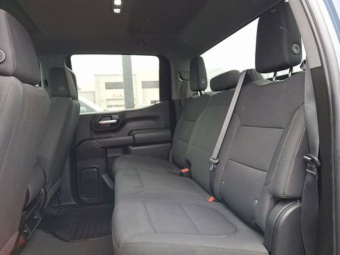 Used 2021 Chevrolet Silverado 1500 Custom w/ Safety Confidence Package image 9