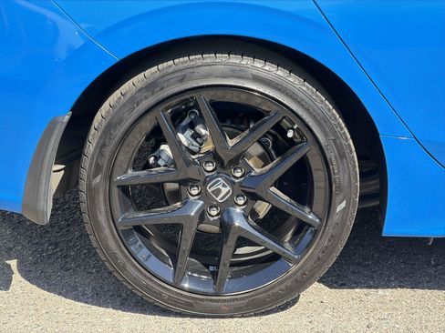 Used 2025 Honda Civic Sport image 30