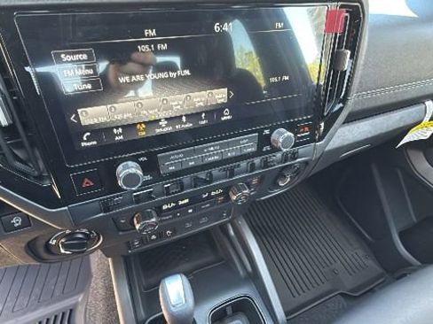 New 2026 Nissan Frontier SV w/ All-Weather Content Package AWD/4WD image 15