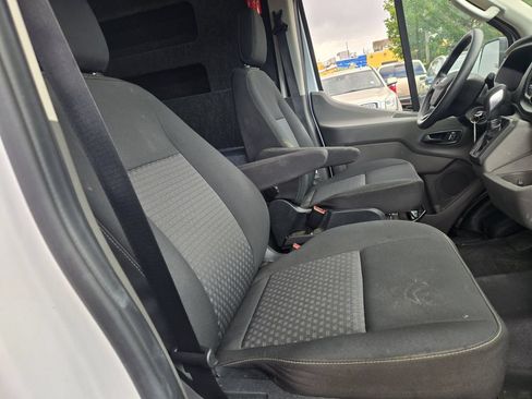 Used 2022 Ford Transit 250 148 High Roof AWD image 21