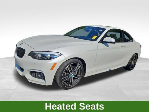 Used 2021 BMW 230i Coupe w/ M Sport Package RWD image 3