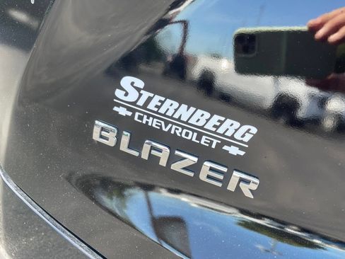 Used 2024 Chevrolet Blazer LT w/ Convenience Package FWD image 12