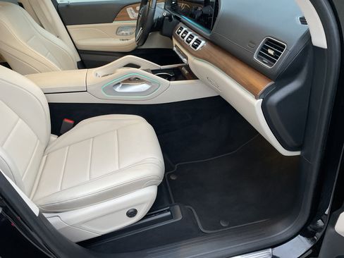 Certified 2023 Mercedes-Benz GLS 450 4MATIC image 53