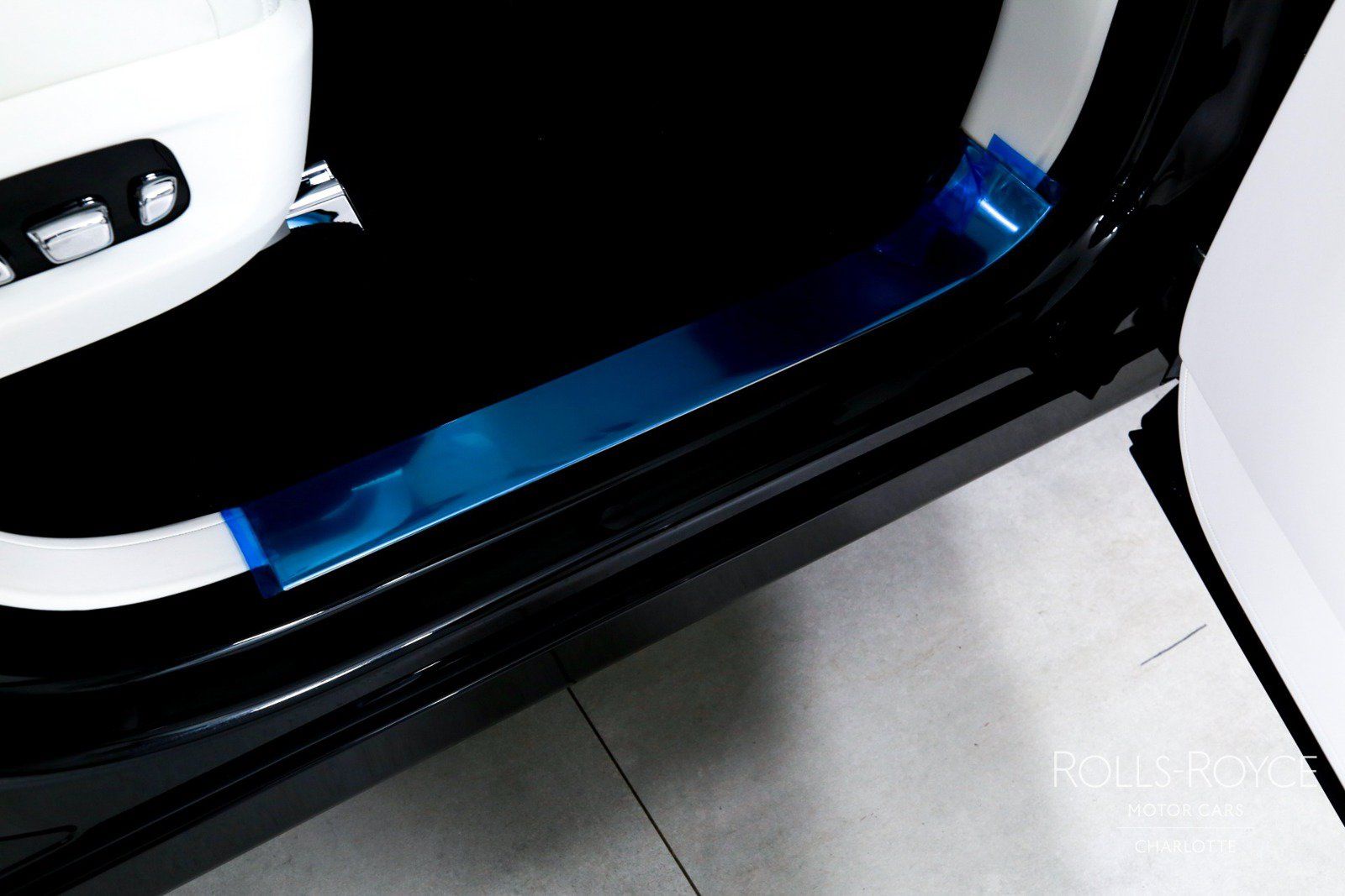 New 2026 Rolls-Royce Cullinan AWD/4WD image 38
