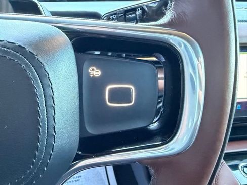 Used 2025 Lincoln Navigator Reserve AWD/4WD image 16