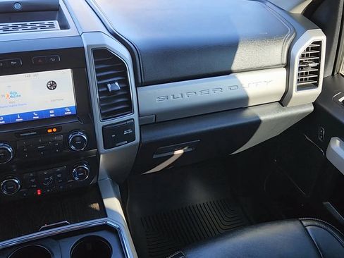 Used 2021 Ford F250 Lariat w/ Lariat Value Package image 6