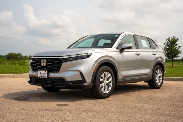 Used 2024 Honda CR-V LX image 3