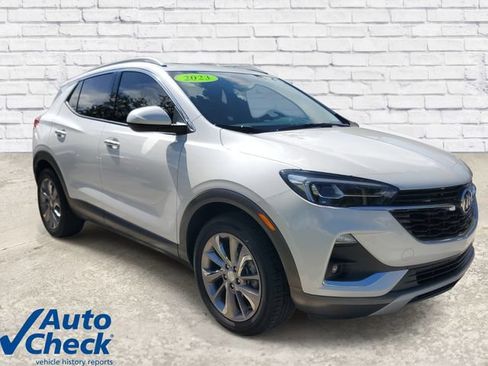 Used 2023 Buick Encore GX Essence w/ Experience Buick Package FWD image 5