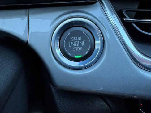 New 2026 Chevrolet Trax LT image 15