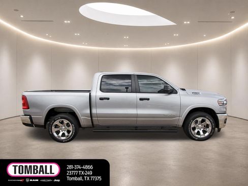 Used 2025 RAM 1500 Big Horn RWD image 8
