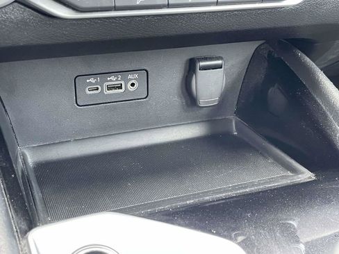 Used 2024 Nissan Altima 2.5 SV FWD image 19
