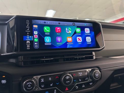 Used 2024 Jeep Wrangler High Altitude image 25