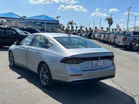 Used 2023 Honda Accord EX image 5