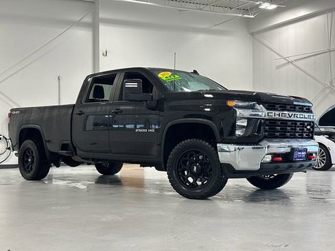 Used 2022 Chevrolet Silverado 2500 LT image 1