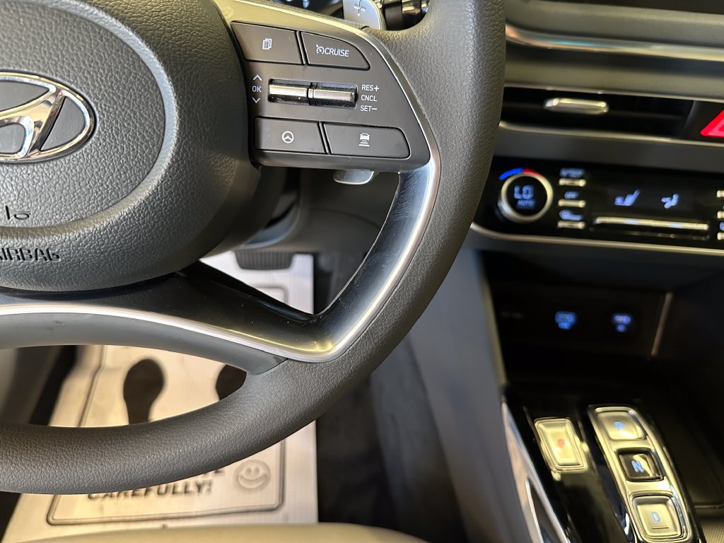 Used 2021 Hyundai Sonata Blue FWD image 12