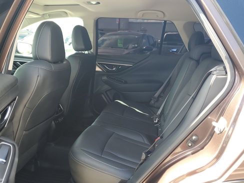 Used 2021 Subaru Outback Limited w/ Popular Package #2 image 14