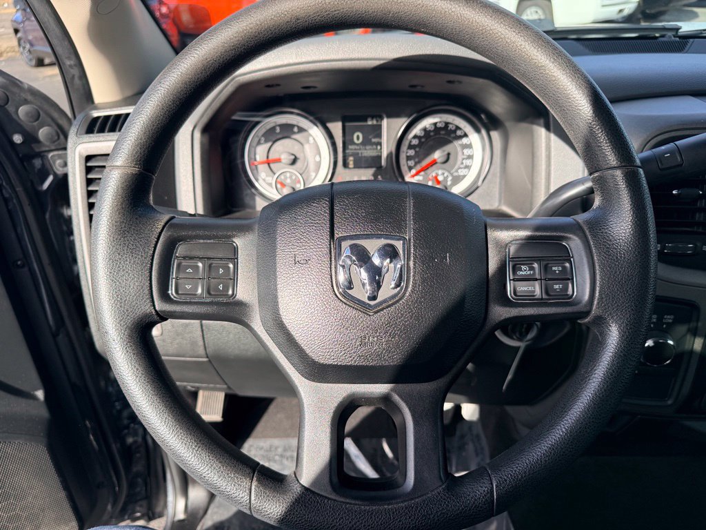 Used 2015 RAM 1500 ST w/ SXT Appearance Group AWD/4WD image 21