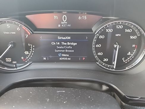 Used 2021 Cadillac XT5 Premium Luxury FWD image 7