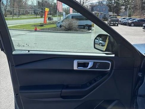 Used 2020 Ford Explorer 4WD w/ Class III Trailer Tow Package image 17