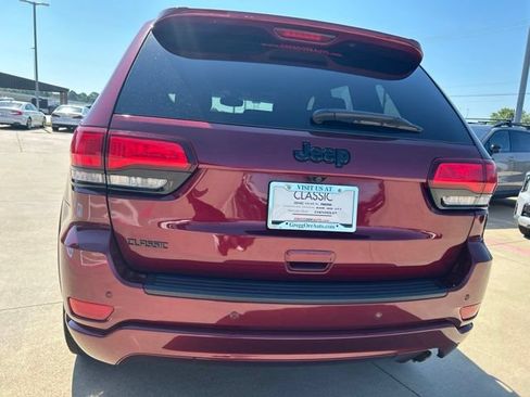 Used 2022 Jeep Grand Cherokee Laredo X RWD image 7