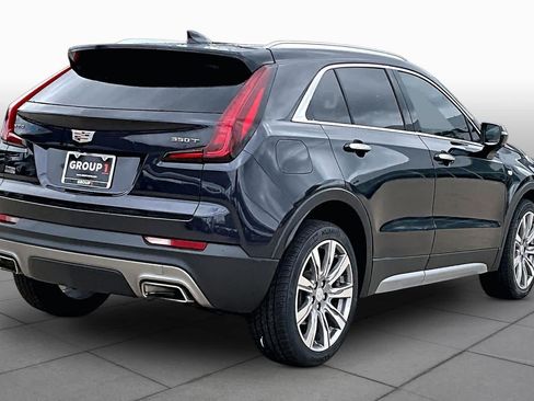 Used 2023 Cadillac XT4 Premium Luxury FWD image 12