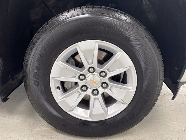 Used 2025 Chevrolet Silverado 1500 LT AWD/4WD image 33