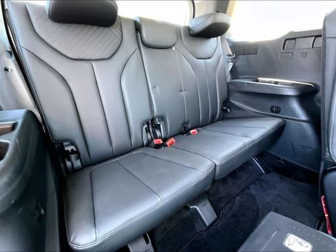 Used 2024 Hyundai Palisade SEL FWD image 26