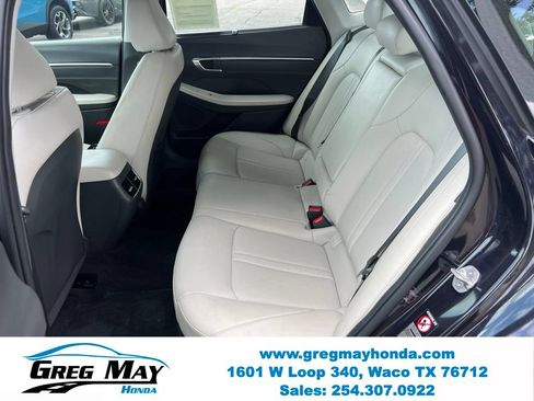 Used 2023 Hyundai Sonata Limited FWD image 17