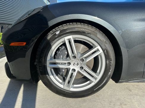 Certified 2026 Porsche Panamera RWD image 42