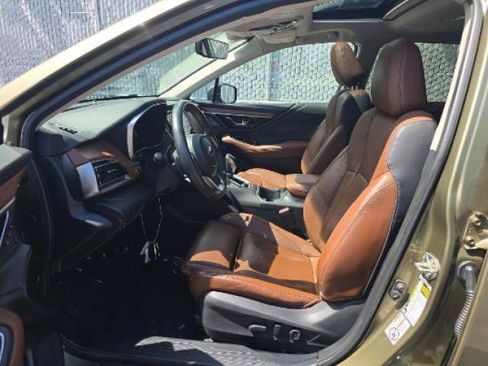 Used 2020 Subaru Outback Touring XT AWD/4WD image 5